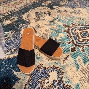 Source Unknown Black Espadrille Sandals